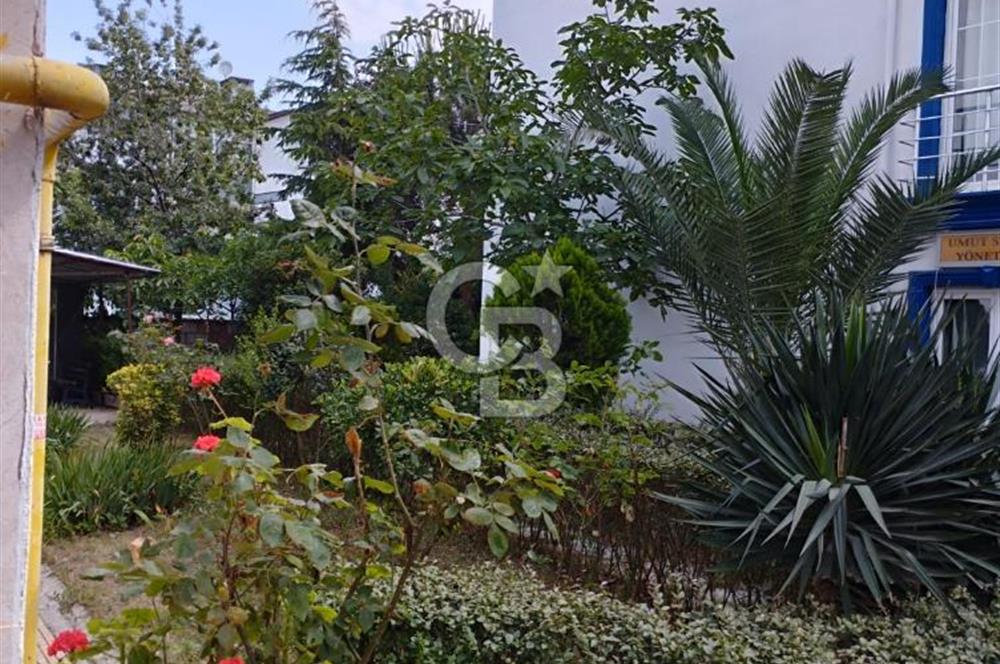 ÇAYIROVADA SİTE İÇERİSİNDE 3+1 GENİŞ VE KULLANIŞLI DAİRE 