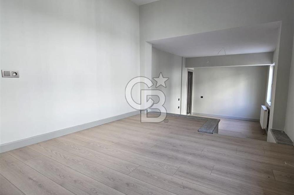 KAPTANPAŞA SOKAK'TA SIFIR YAPILI 170 M2 3+1 SATILIK BAHÇE KATI