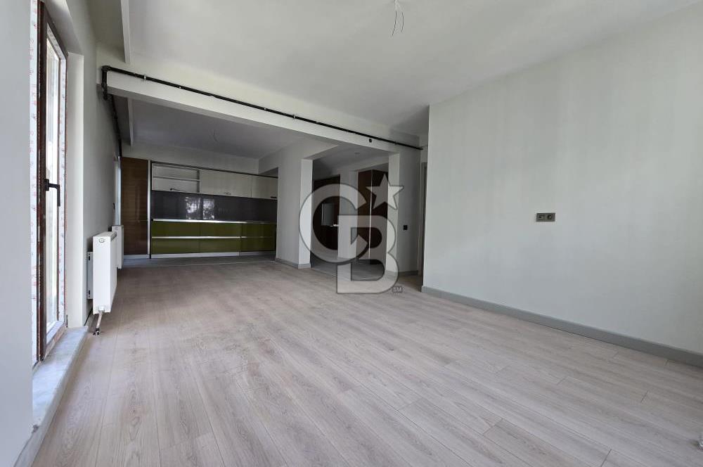 KAPTANPAŞA SOKAK'TA SIFIR YAPILI 170 M2 3+1 SATILIK BAHÇE KATI