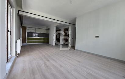 KAPTANPAŞA SOKAK'TA SIFIR YAPILI 170 M2 3+1 SATILIK BAHÇE KATI
