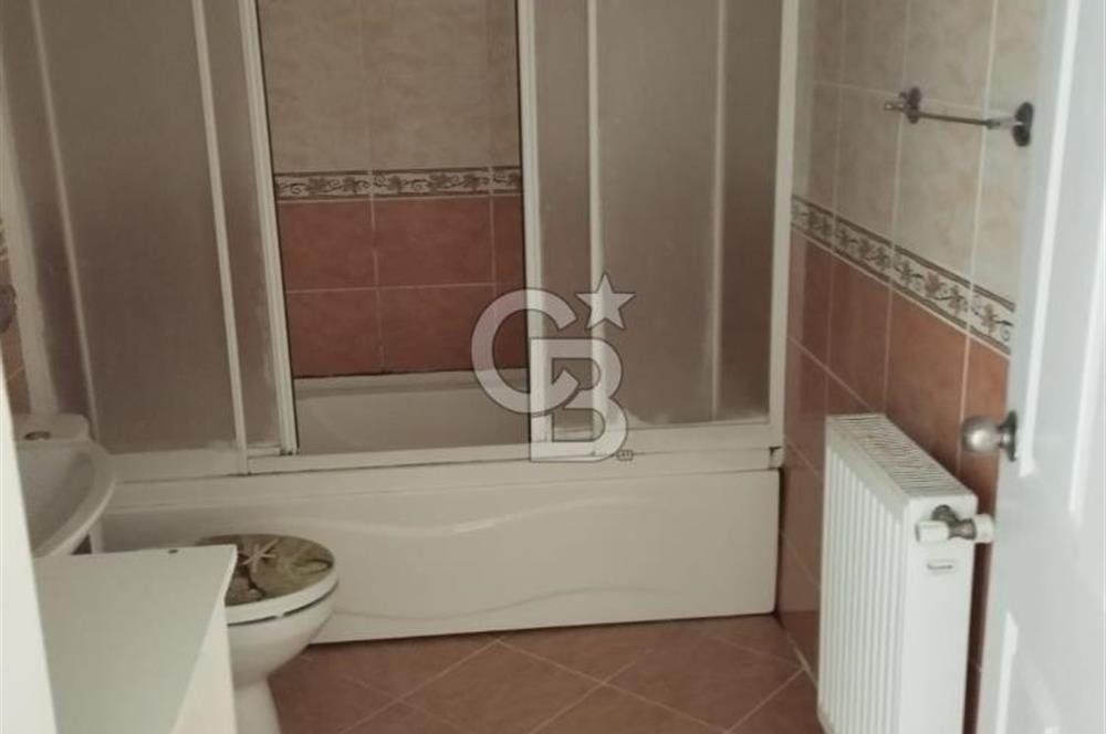 ÇAYIROVADA SİTE İÇERİSİNDE 3+1 GENİŞ VE KULLANIŞLI DAİRE 