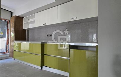 KAPTANPAŞA SOKAK'TA SIFIR YAPILI 170 M2 3+1 SATILIK BAHÇE KATI