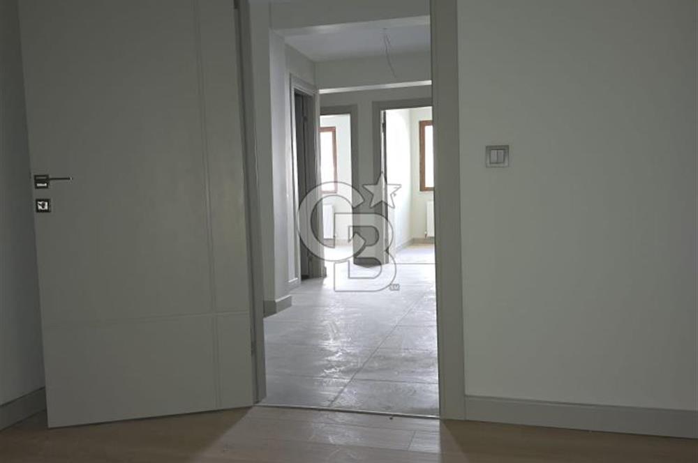 KAPTANPAŞA SOKAK'TA SIFIR YAPILI 170 M2 3+1 SATILIK BAHÇE KATI