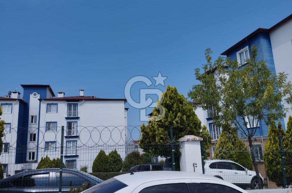 ÇAYIROVADA SİTE İÇERİSİNDE 3+1 GENİŞ VE KULLANIŞLI DAİRE 