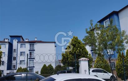 ÇAYIROVADA SİTE İÇERİSİNDE 3+1 GENİŞ VE KULLANIŞLI DAİRE 