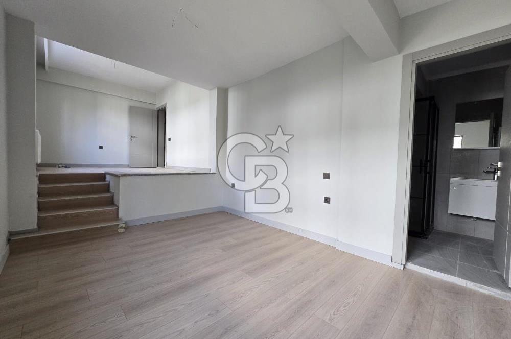 KAPTANPAŞA SOKAK'TA SIFIR YAPILI 170 M2 3+1 SATILIK BAHÇE KATI