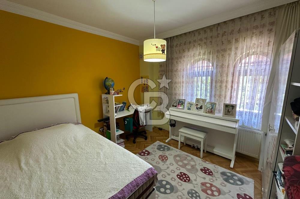 Batıkent Uğur Mumcu Mahallesi’nde Sitede 3 Katlı 4+1 Müstakil Ev – Masrafsız – Taşınmaya Hazır