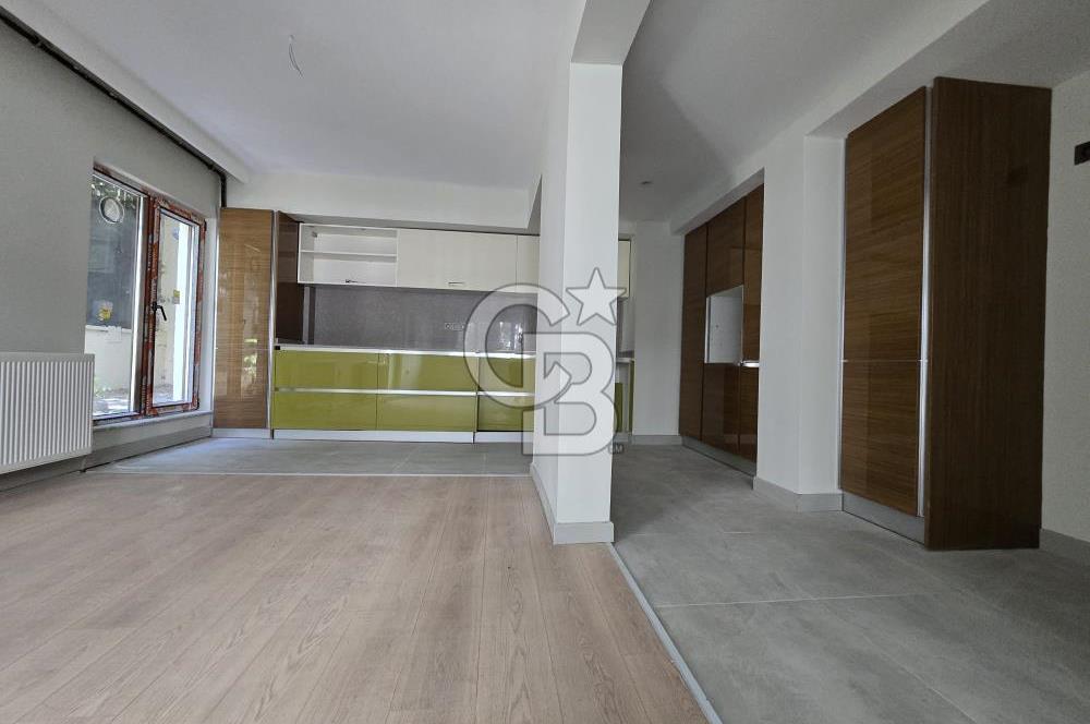 KAPTANPAŞA SOKAK'TA SIFIR YAPILI 170 M2 3+1 SATILIK BAHÇE KATI