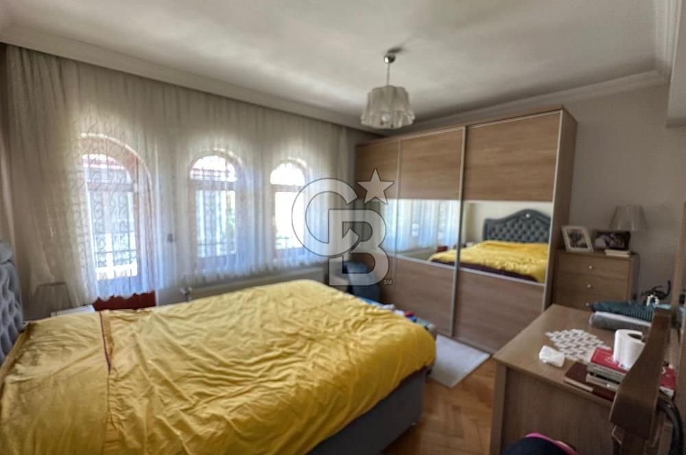 Batıkent Uğur Mumcu Mahallesi’nde Sitede 3 Katlı 4+1 Müstakil Ev – Masrafsız – Taşınmaya Hazır