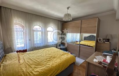 Batıkent Uğur Mumcu Mahallesi’nde Sitede 3 Katlı 4+1 Müstakil Ev – Masrafsız – Taşınmaya Hazır