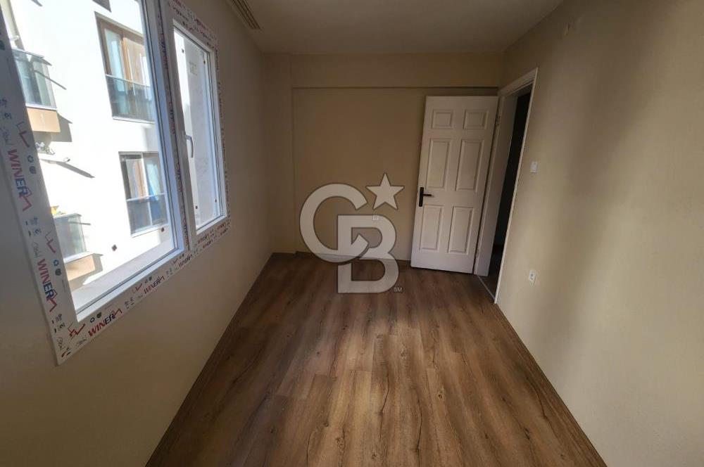 ÇİĞLİ YENİ MAHALLESİ ARA KAT EBEVEYN BANYOLU SATILIK 2+1 DAİRE
