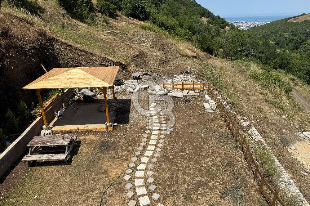 DOGA ILE IÇ iÇE 1800m' ARSA iÇiNDEKi HARiKA BiR BUNGALOV