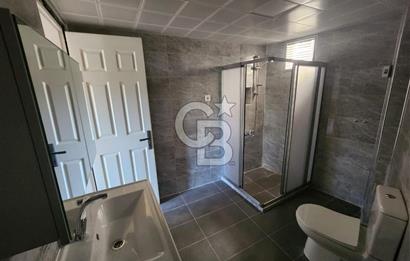 ÇİĞLİ YENİ MAHALLESİ ARA KAT EBEVEYN BANYOLU SATILIK 2+1 DAİRE