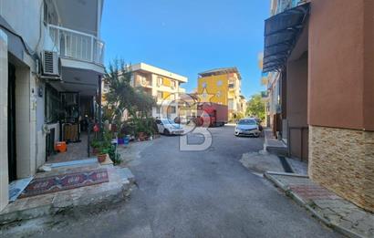 ÇİĞLİ YENİ MAHALLESİ ARA KAT EBEVEYN BANYOLU SATILIK 2+1 DAİRE