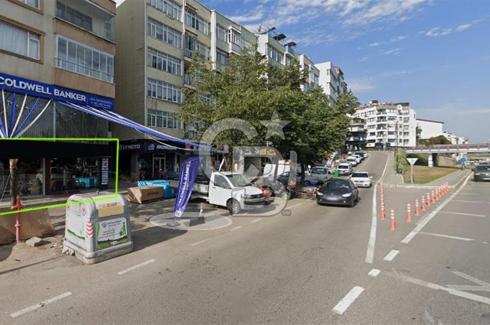 SAHİL YOLU ÜZERİNDE - MEYDAN'DA KİRALIK DÜKKAN FIRSATI
