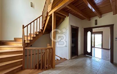 Bahçeşehir Banu Evlerinde Satılık 4,5+2 İnci Tipi Villa