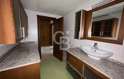 Bahçeşehir Banu Evlerinde Satılık 4,5+2 İnci Tipi Villa