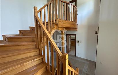 Bahçeşehir Banu Evlerinde Satılık 4,5+2 İnci Tipi Villa