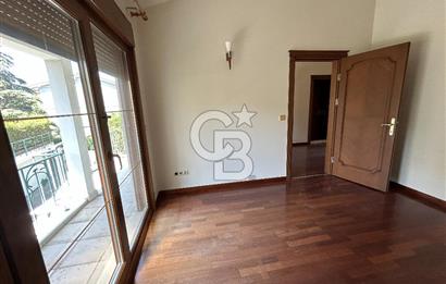 Bahçeşehir Banu Evlerinde Satılık 4,5+2 İnci Tipi Villa