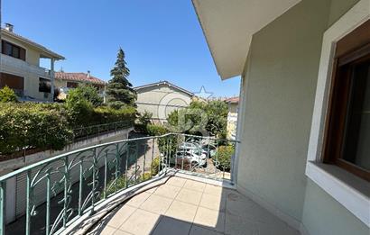 Bahçeşehir Banu Evlerinde Satılık 4,5+2 İnci Tipi Villa