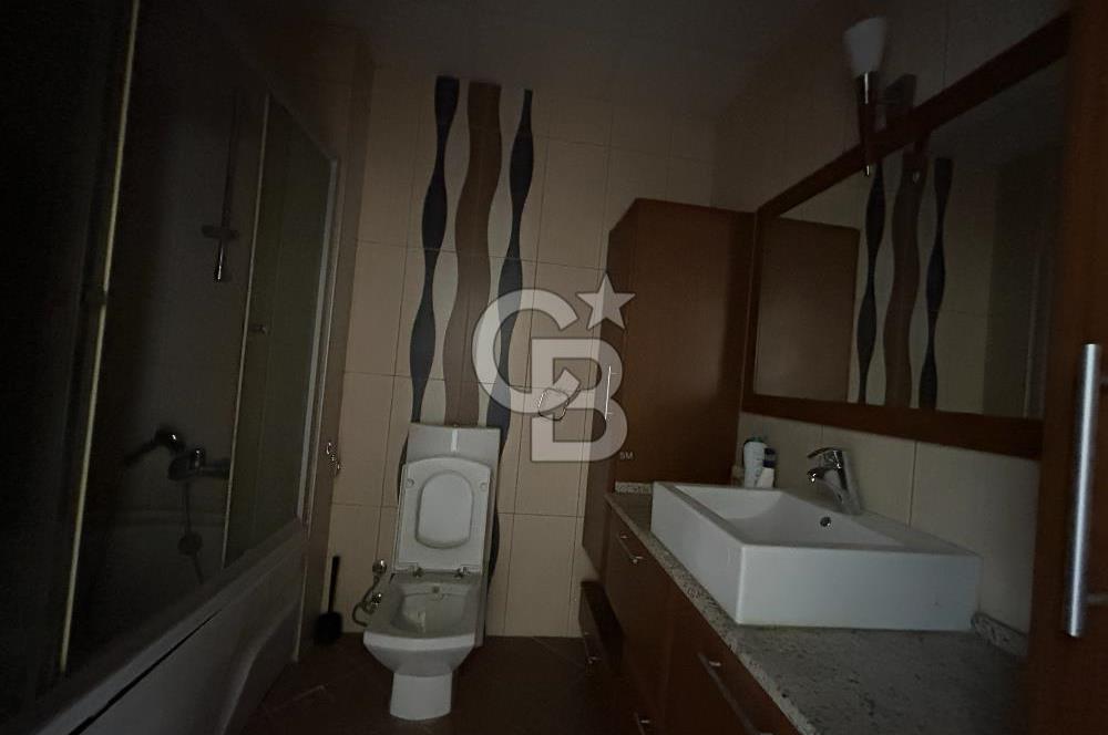 Bahçeşehir Banu Evlerinde Satılık 4,5+2 İnci Tipi Villa