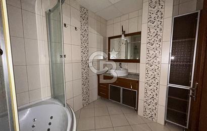 Bahçeşehir Banu Evlerinde Satılık 4,5+2 İnci Tipi Villa