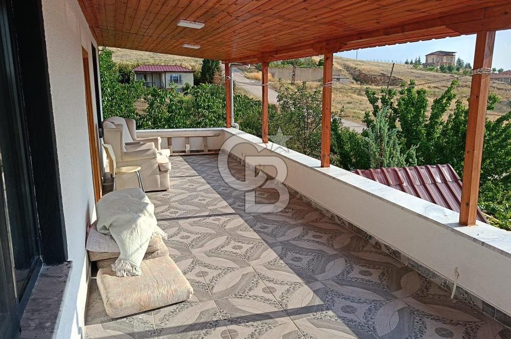 GÖLBAŞI OĞULBEY'DE 3+1 145 M2 GENİŞ BAHÇELİ BOŞ KİRALIK VİLLA