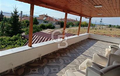 GÖLBAŞI OĞULBEY'DE 3+1 145 M2 GENİŞ BAHÇELİ BOŞ KİRALIK VİLLA