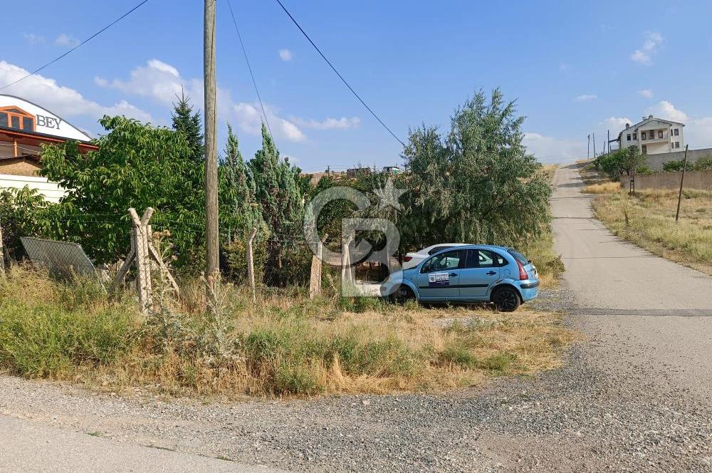 GÖLBAŞI OĞULBEY'DE 3+1 145 M2 GENİŞ BAHÇELİ BOŞ KİRALIK VİLLA
