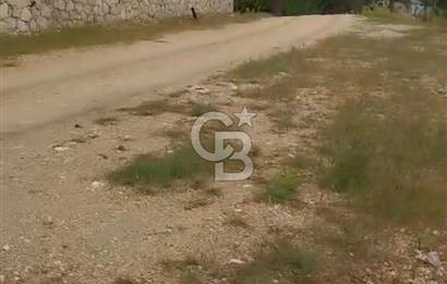 CB GİZ'DEN KAŞ ÇAVDIR'DA SATILIK TARLA