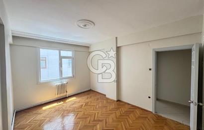KARTAL SOĞANLIK MERKEZDE SİTE İÇERSİNDE SATILIK 2+1 DAİRE