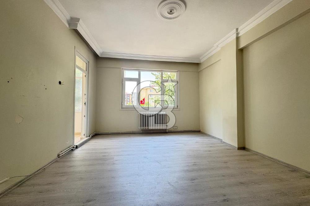 KARTAL SOĞANLIK MERKEZDE SİTE İÇERSİNDE SATILIK 2+1 DAİRE