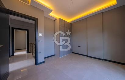 GÜZELBAHÇE YELKİ'DE SATILIK VİLLA