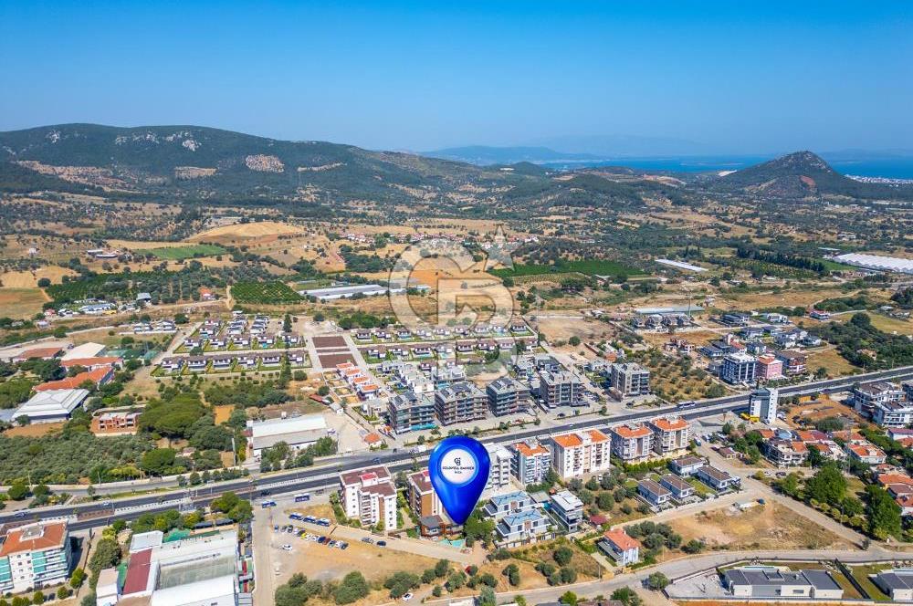 GÜZELBAHÇE YELKİ'DE SATILIK VİLLA
