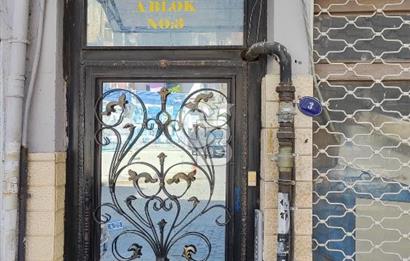 Alaybey İZBAN ve Çarşıya Çok Yakın Kiralık 3+1