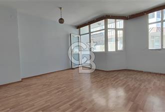 Alaybey İZBAN ve Çarşıya Çok Yakın Kiralık 3+1