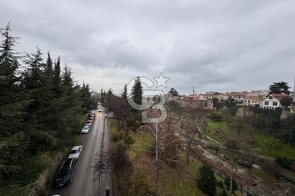 TRAbZON ORTAHİSAR KEMERKAYA PROJELİ RUHSATLI İNŞAATA HAZIR ARSA