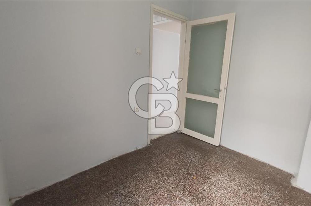 Alaybey İZBAN ve Çarşıya Çok Yakın Kiralık 3+1