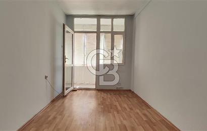Alaybey İZBAN ve Çarşıya Çok Yakın Kiralık 3+1