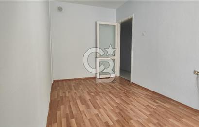 Alaybey İZBAN ve Çarşıya Çok Yakın Kiralık 3+1