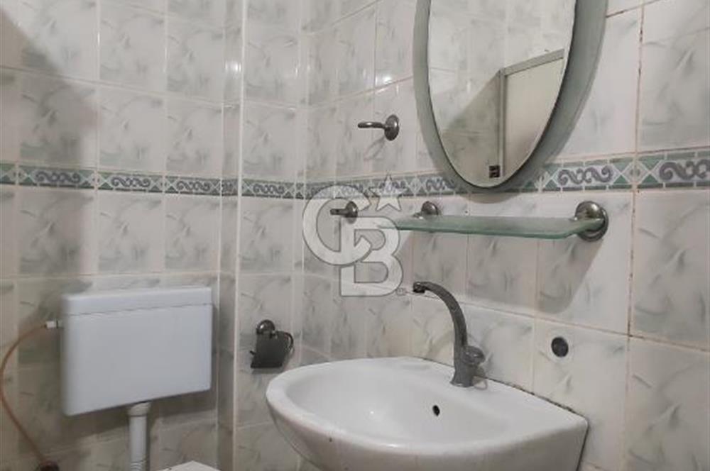 Alaybey İZBAN ve Çarşıya Çok Yakın Kiralık 3+1