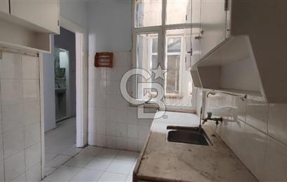 Alaybey İZBAN ve Çarşıya Çok Yakın Kiralık 3+1