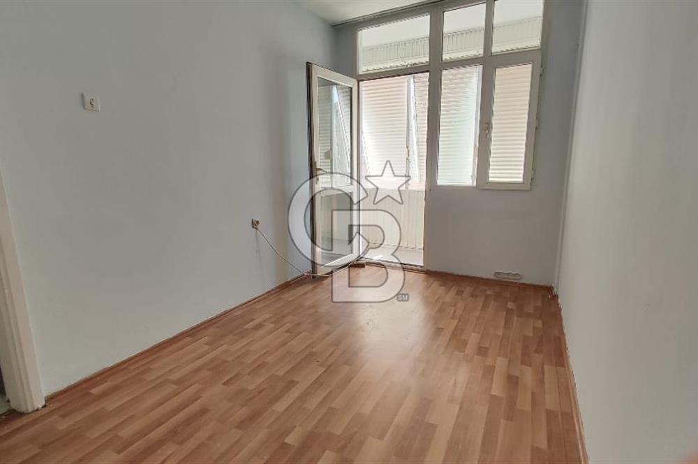 Alaybey İZBAN ve Çarşıya Çok Yakın Kiralık 3+1
