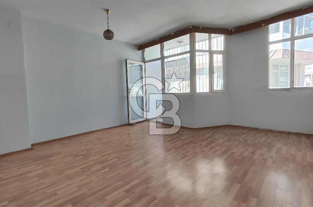 Alaybey İZBAN ve Çarşıya Çok Yakın Kiralık 3+1