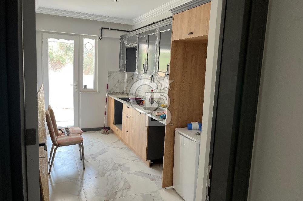 YALOVA ARMUTLU 'DA SATILIK PLAJA 150 M BAHÇELİ LÜKS DAİRE!..