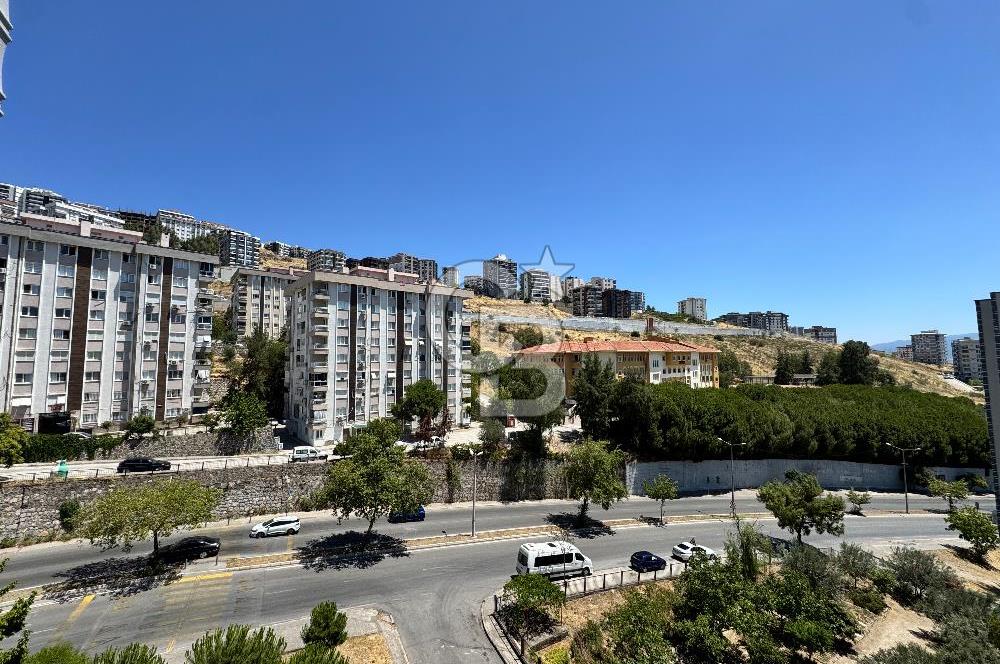 Çiğli Evka-5’te Kapalı Mutfak 2+1 Satılık Daire 