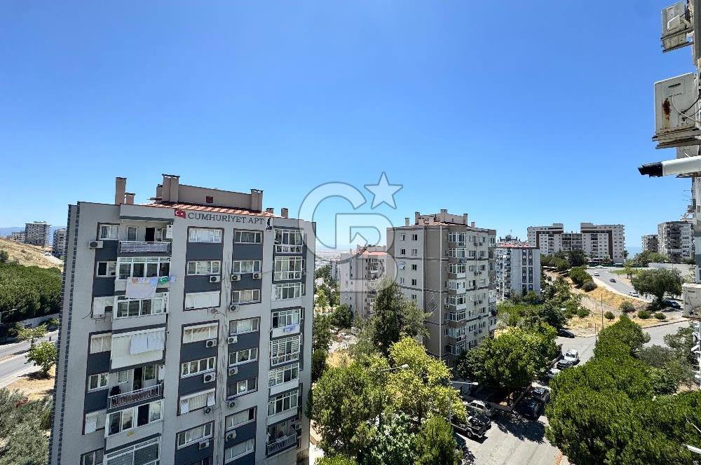 Çiğli Evka-5’te Kapalı Mutfak 2+1 Satılık Daire 