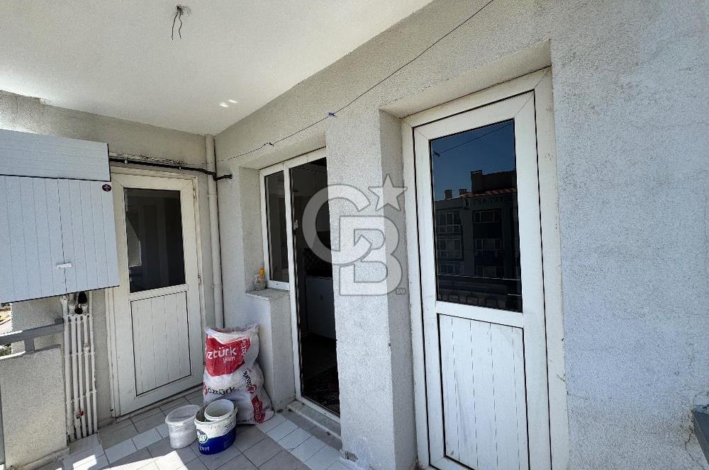 Çiğli Evka-5’te Kapalı Mutfak 2+1 Satılık Daire 