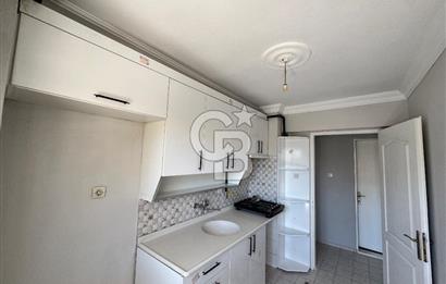 Çiğli Evka-5’te Kapalı Mutfak 2+1 Satılık Daire 