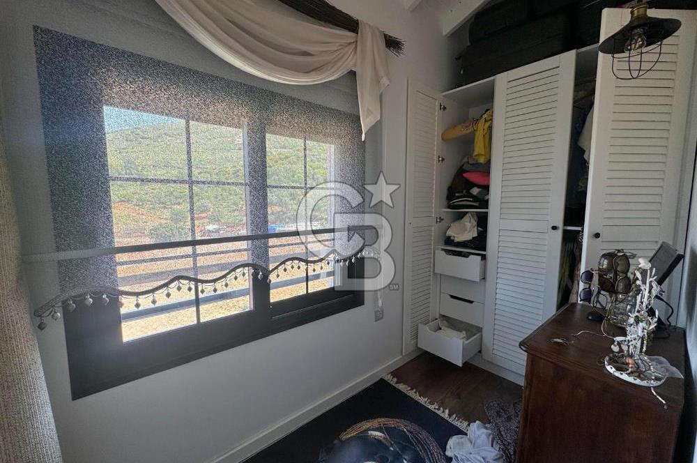 GÜZELBAHÇE, YELKİ'DE ÖZEL HAVUZLU GENİŞ BAHÇEYE SAHİP 5+1 MÜSTAKİL VİLLA 